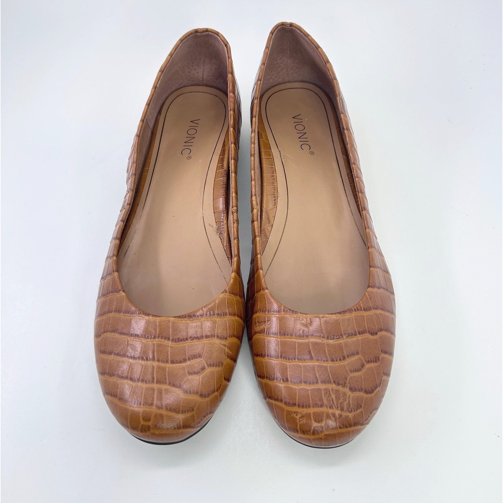 Vionic Hannah Croc Flats Size 9 Brown Embossed Ballet Shoes Work Comfort Slip On - Picture 2 of 12
